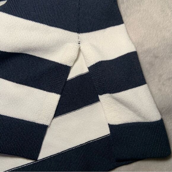 Amina Rubinacci striped navy (almost black) & white tank Top in Sz 44 - Picture 5 of 10